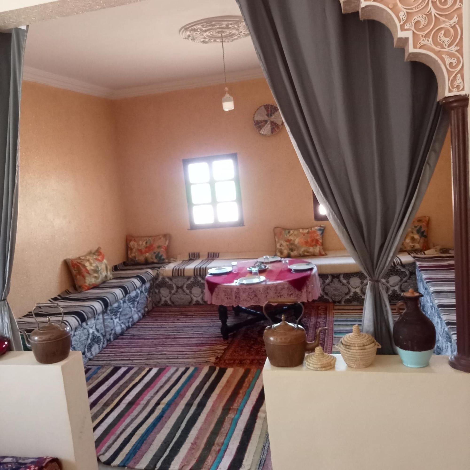 瓦尔扎扎特 Dar Brahim Resto Beds酒店 外观 照片